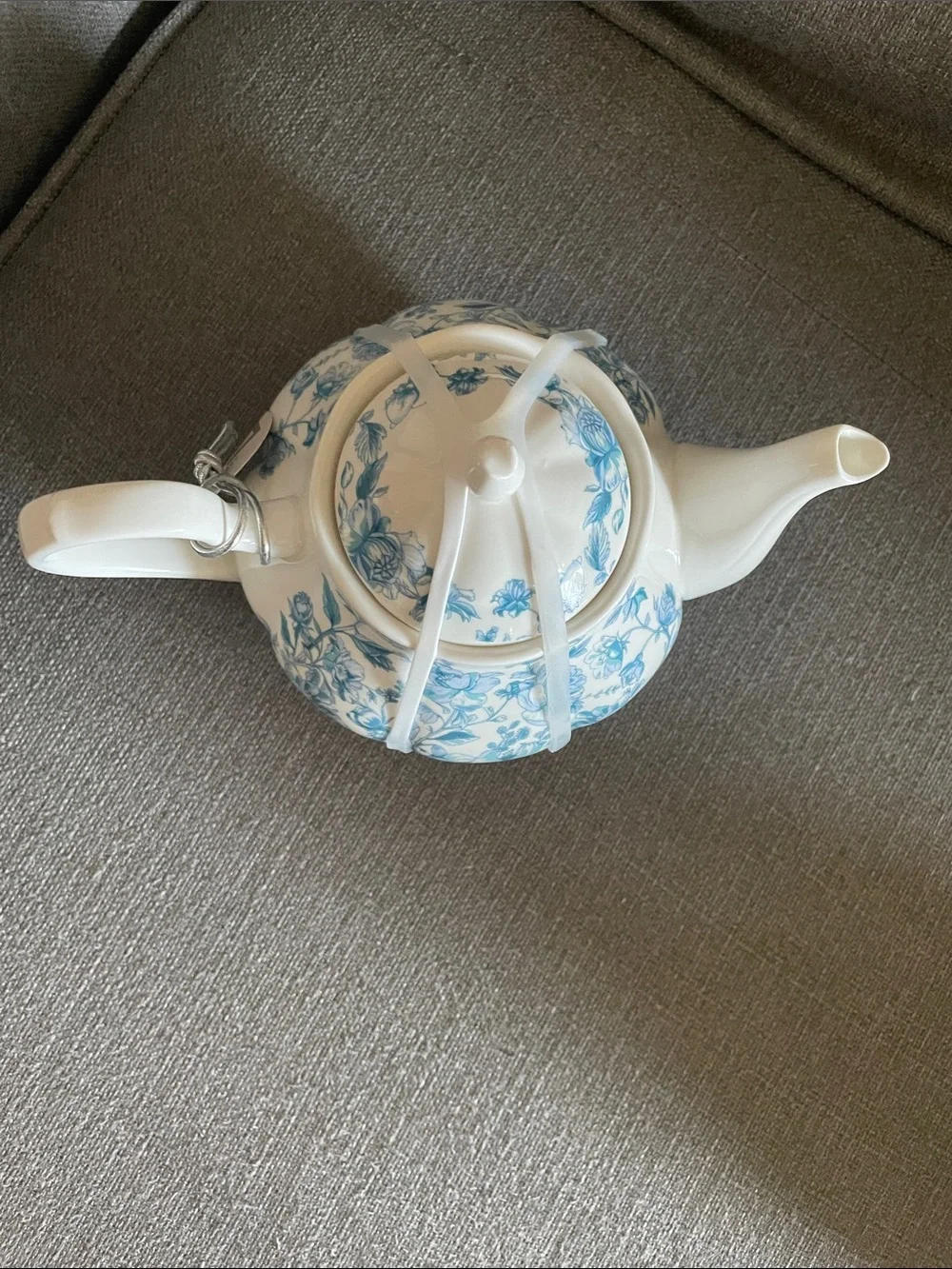 Crofton Floral Toile Teapot- Blue and White Aldi
